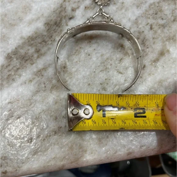 Harrison B Yazzie Navajo Sterling Silver Floral Slave Bracelet - Picture 6 of 17